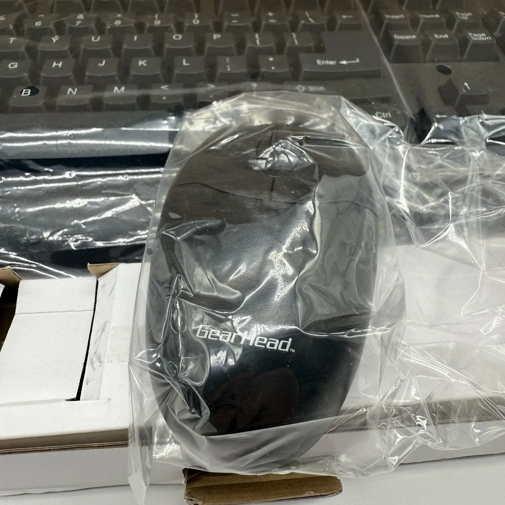 Gear Head KB5150W Wireless Keyboard &‎ Optical Mouse Combo 2.4GHz USB Receiver